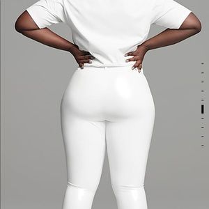 ICY PARK TEE (ALL GENDER)